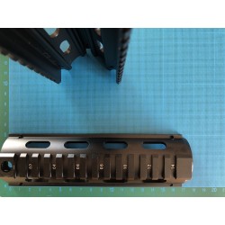 GARDE MAIN AR15/M4 , 4 rails picatinny en aluminium