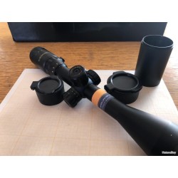 Lunette de tir riflescope 4-16x44 à réticule lumineux