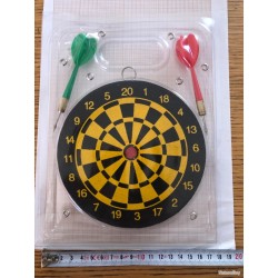 Jeux: mini cibles et fléchettes