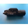 Lampe tactique: type X300 Ultra pour airsoft, compatible avec rails picatinny standard de 20mm