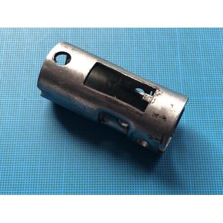 Diana 25: tube du bloc détente