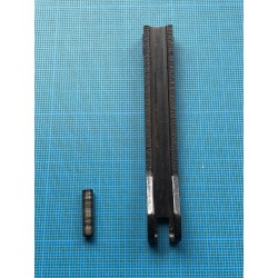 Diana 6: rail d'armement avec son rivet