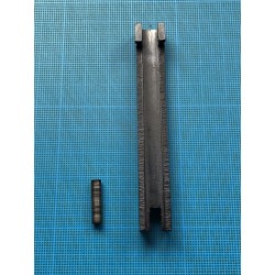 Diana 6: rail d'armement avec son rivet