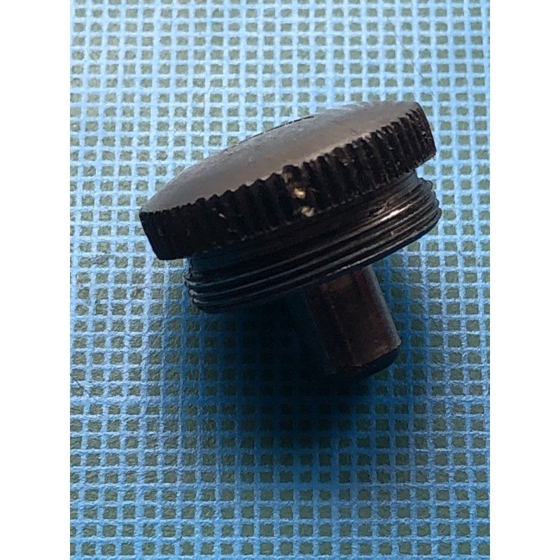 Diana 6: cache engrenage de piston