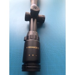 Lunette de tir riflescope 4-16x44 à réticule lumineux - NEUF