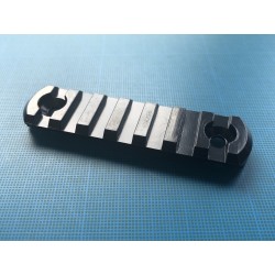Rail picatinny: M-LOK 7, aluminium à bords arrondis